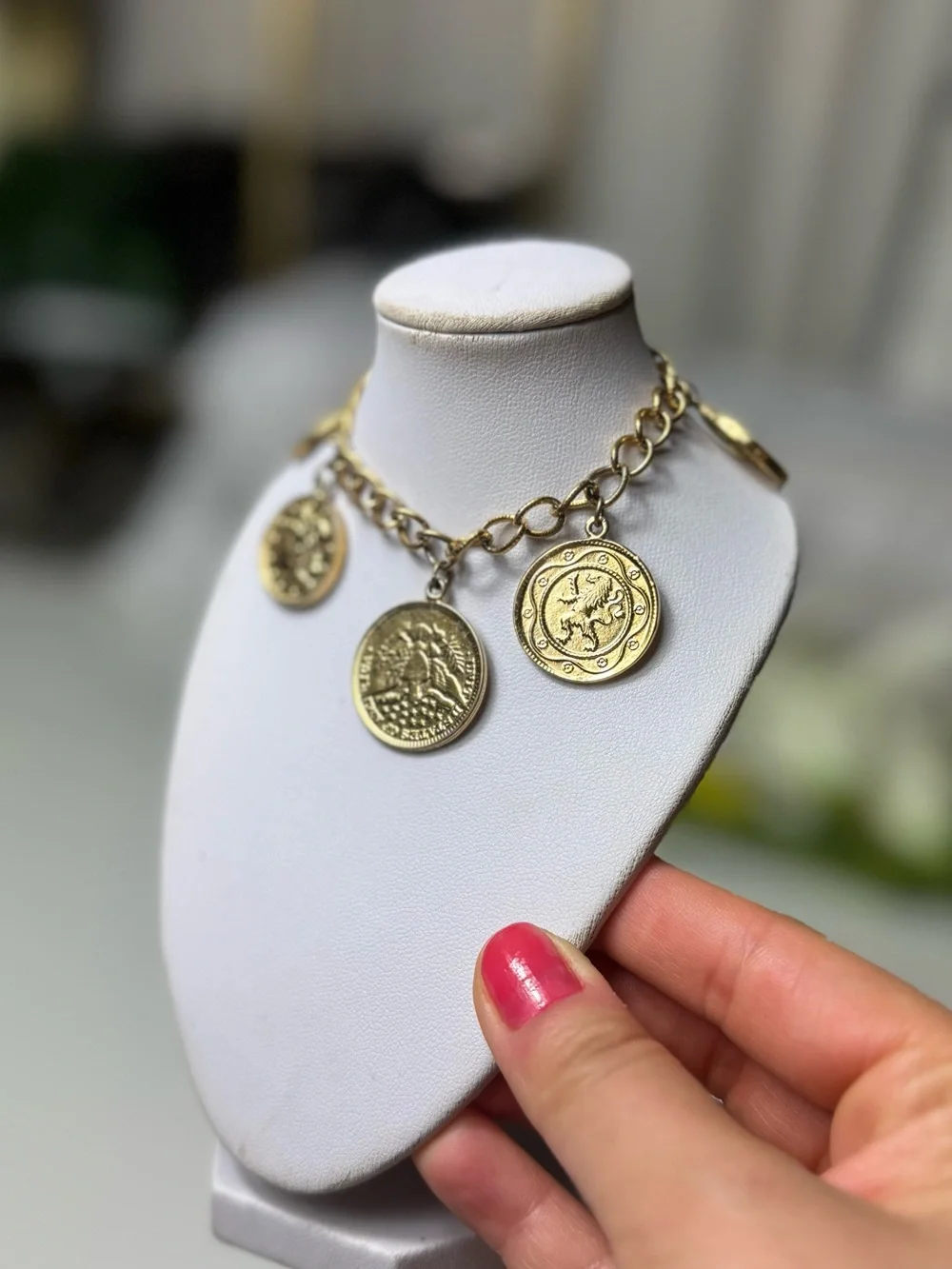 Gold Coin Charm Link Bracelet - Women Jewelry - Picture 4 of 13